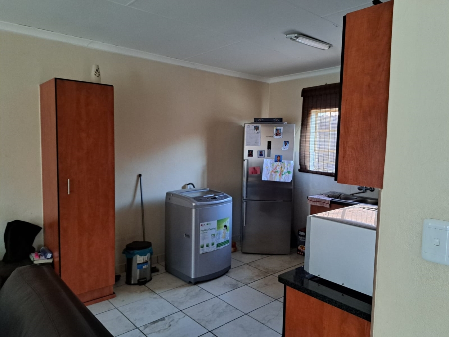 3 Bedroom Property for Sale in Waterval East North West